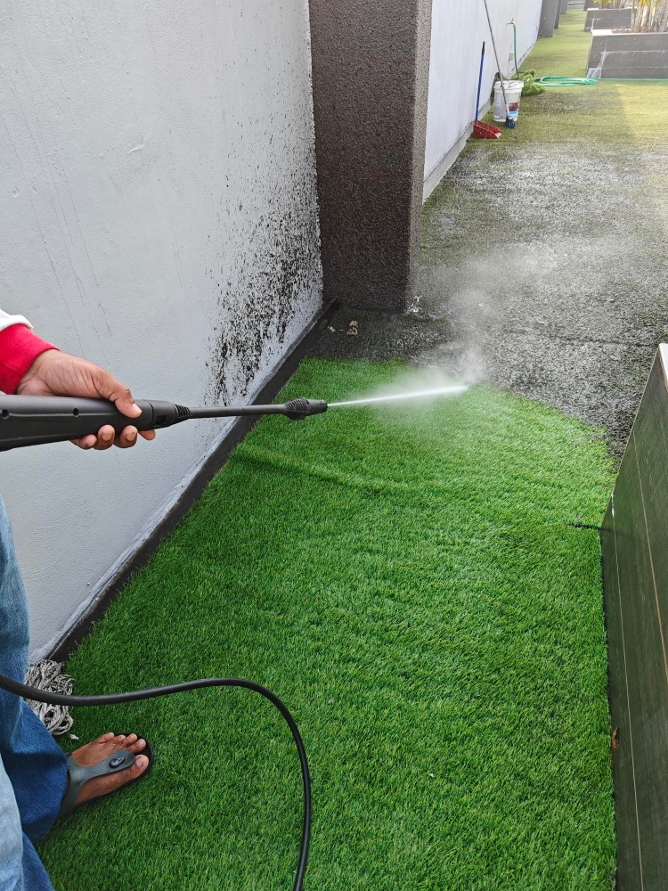 Pressure Washing Service
